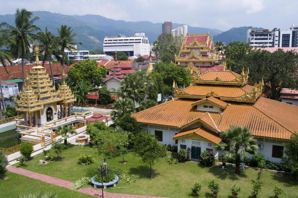 Hotel Royal Penang George Town Exteriör bild